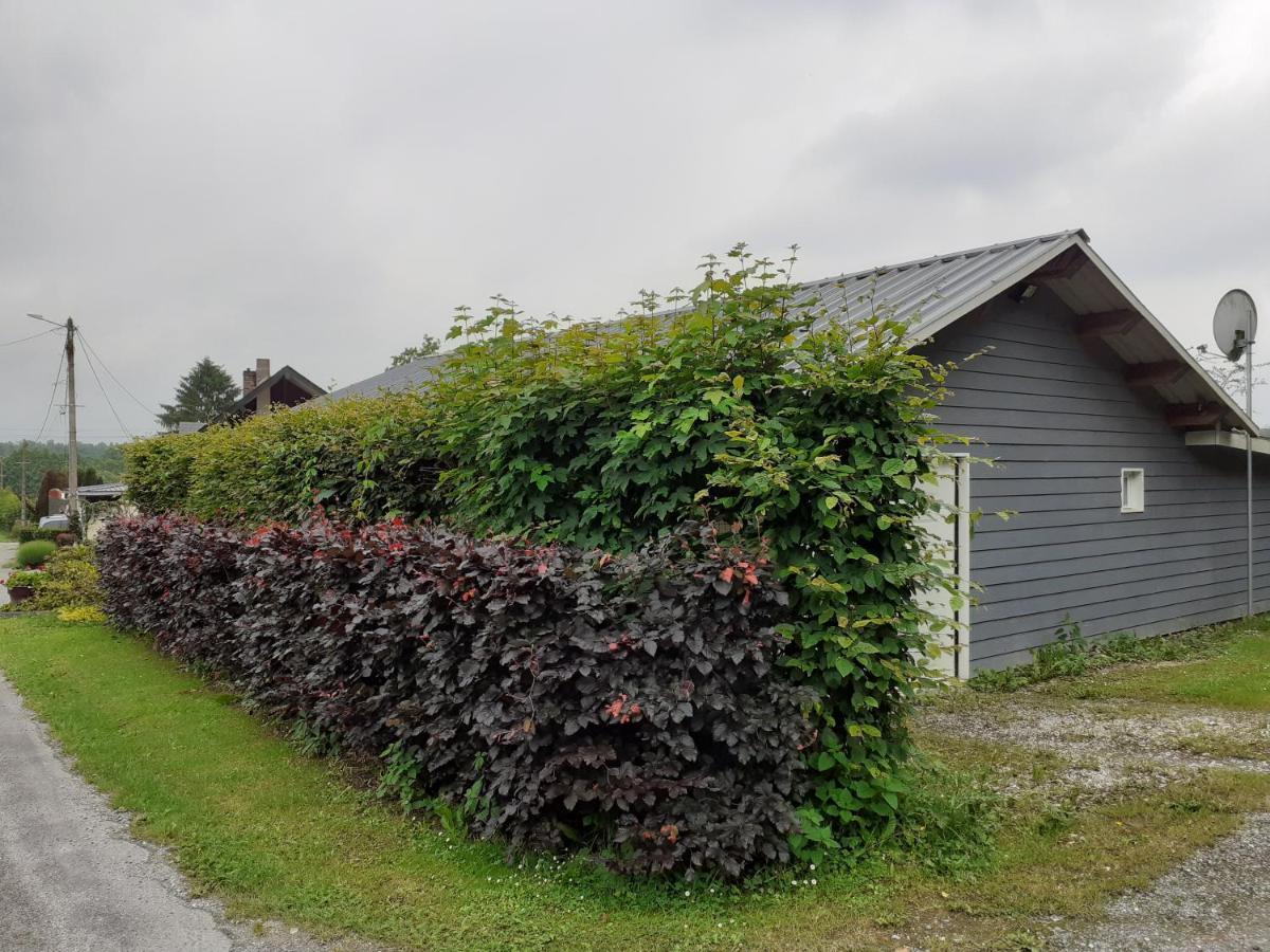 Bed and Breakfast Relais Des Tourterelles La Neuville-aux-Joutes Exterior foto